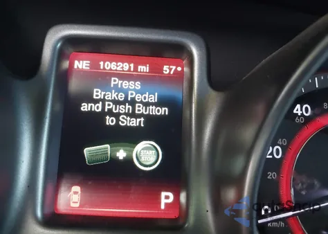 2018 Dodge Journey Crossroad z USA, uszkodzony, nr VIN 3C4PDCGG5JT310799